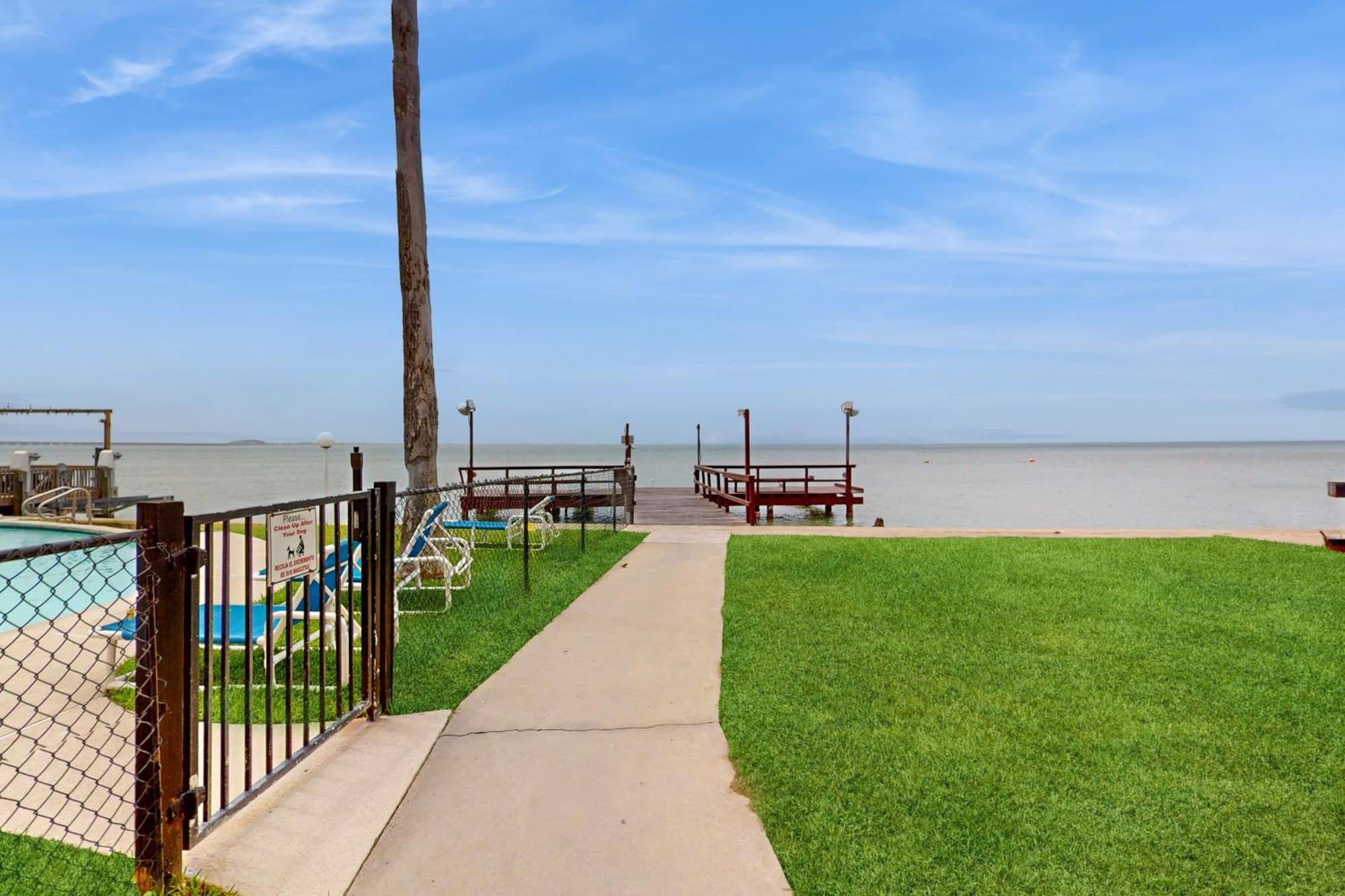 Marlin Arms Condos South Padre Island Room photo
