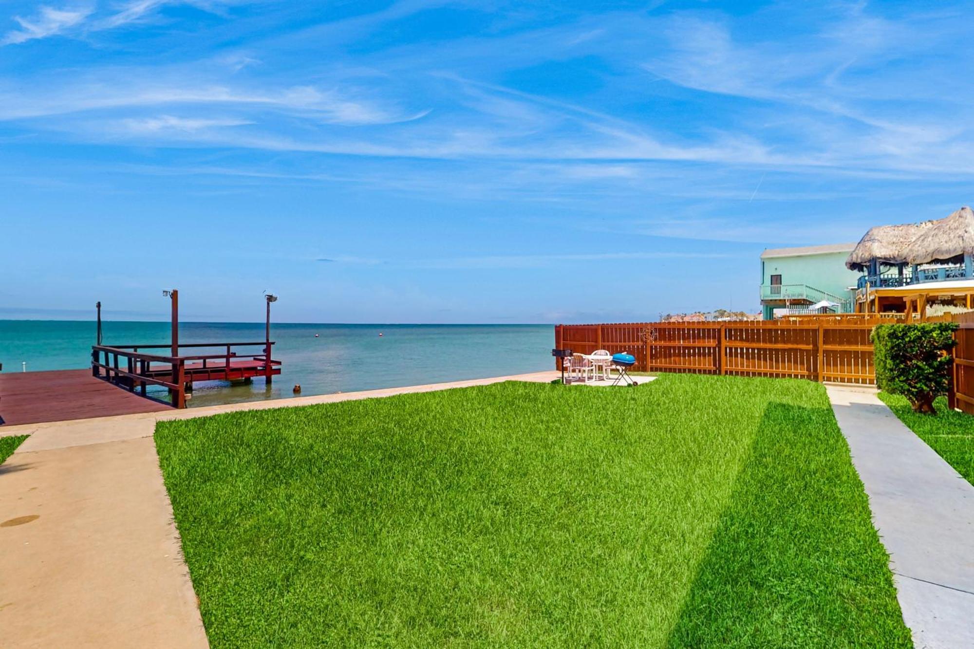 Marlin Arms Condos South Padre Island Room photo