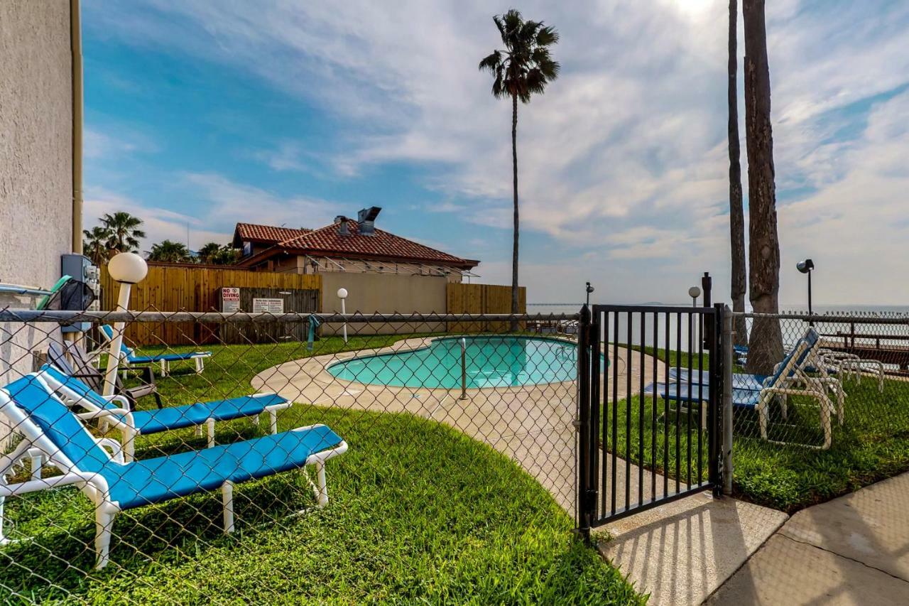 Marlin Arms Condos South Padre Island Exterior photo